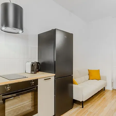 Cozy Center In Apartment
