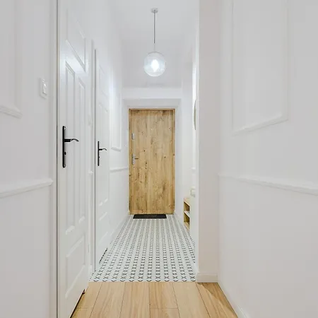 Cozy Center In Βαρσοβία